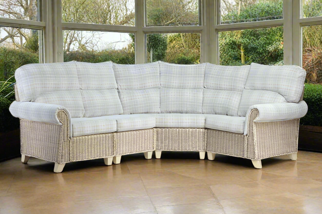 Cane Conservatory  4 piece Corner Unit