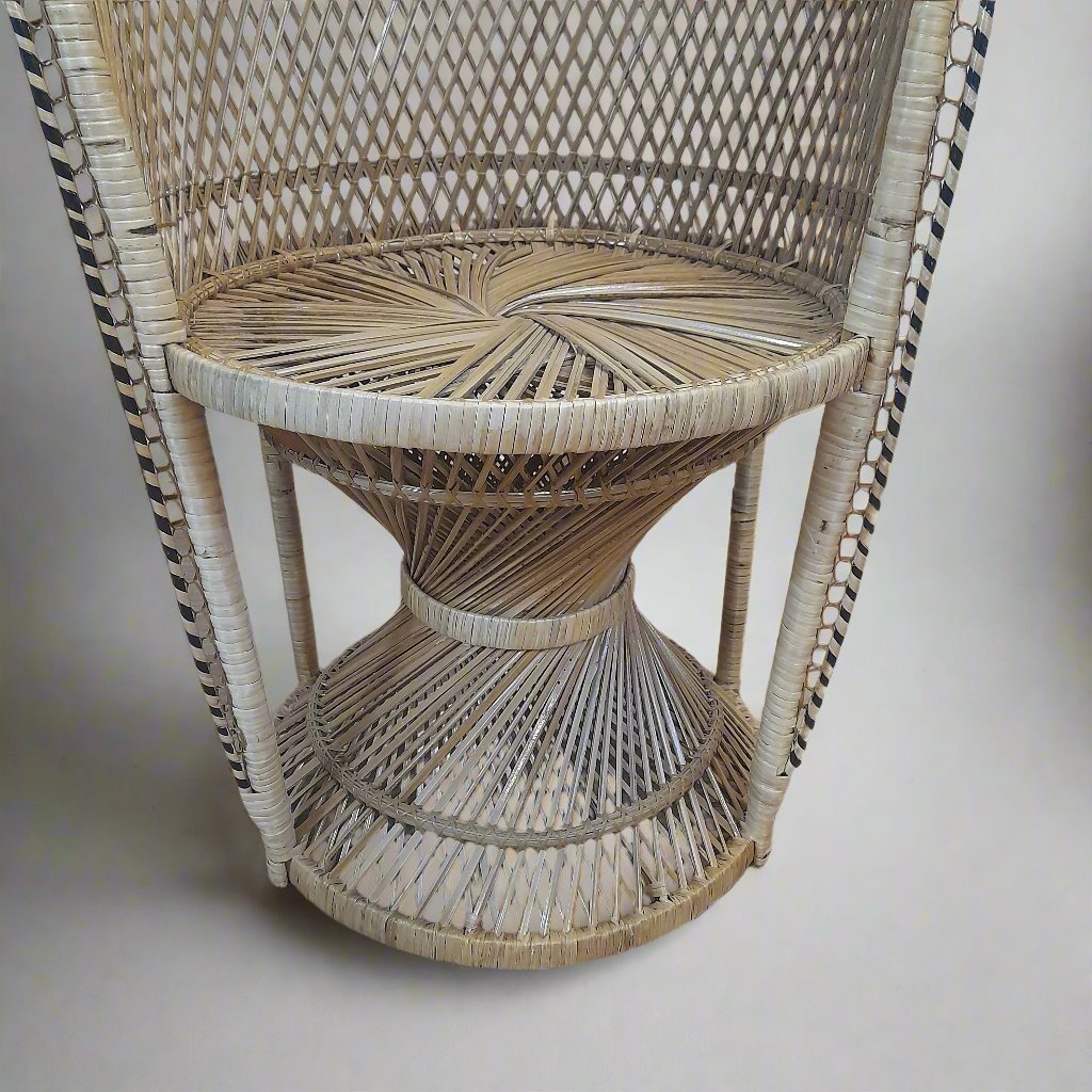 Wicker/Rattan Conservatory Princess Chair front close up.